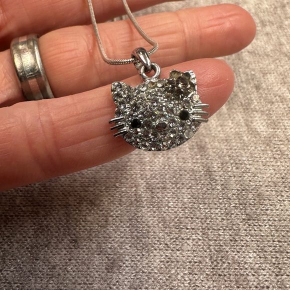 Sparkling Kitty Pendant Necklace - Picture 2 of 6
